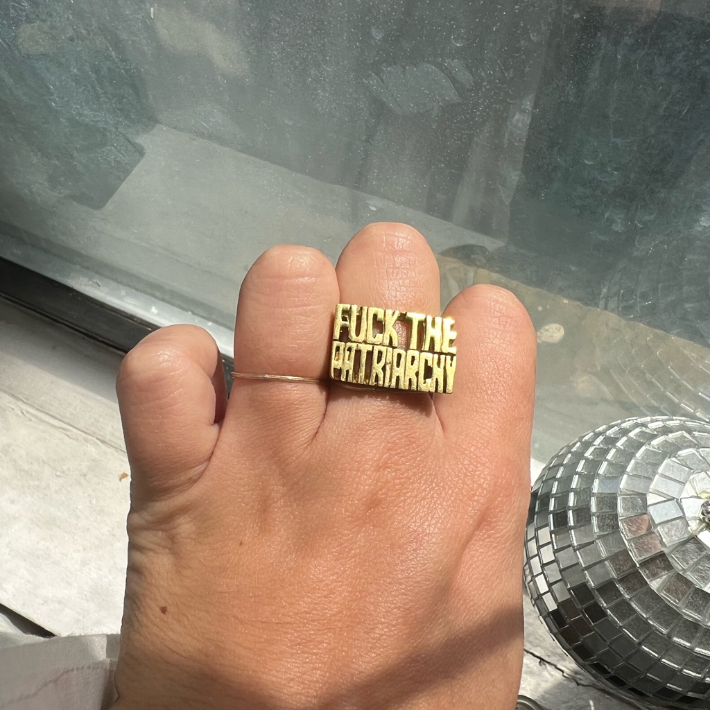 Nameplate Ring